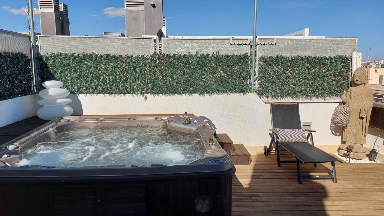 Apartmán Atico De Lujo Con Jacuzzi Climatizado En Terraza Elche Exteriér fotografie
