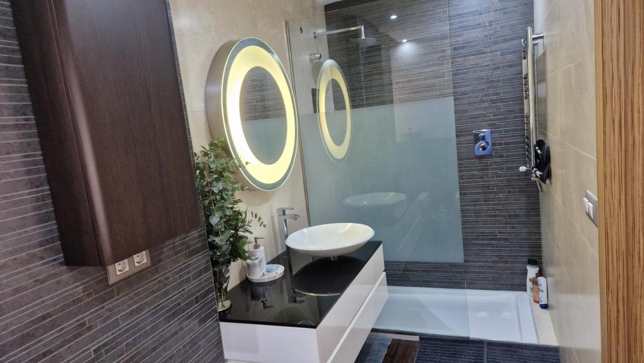Apartmán Atico De Lujo Con Jacuzzi Climatizado En Terraza Elche Exteriér fotografie
