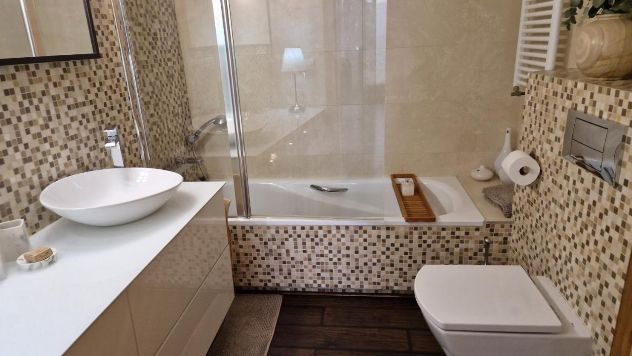 Apartmán Atico De Lujo Con Jacuzzi Climatizado En Terraza Elche Exteriér fotografie