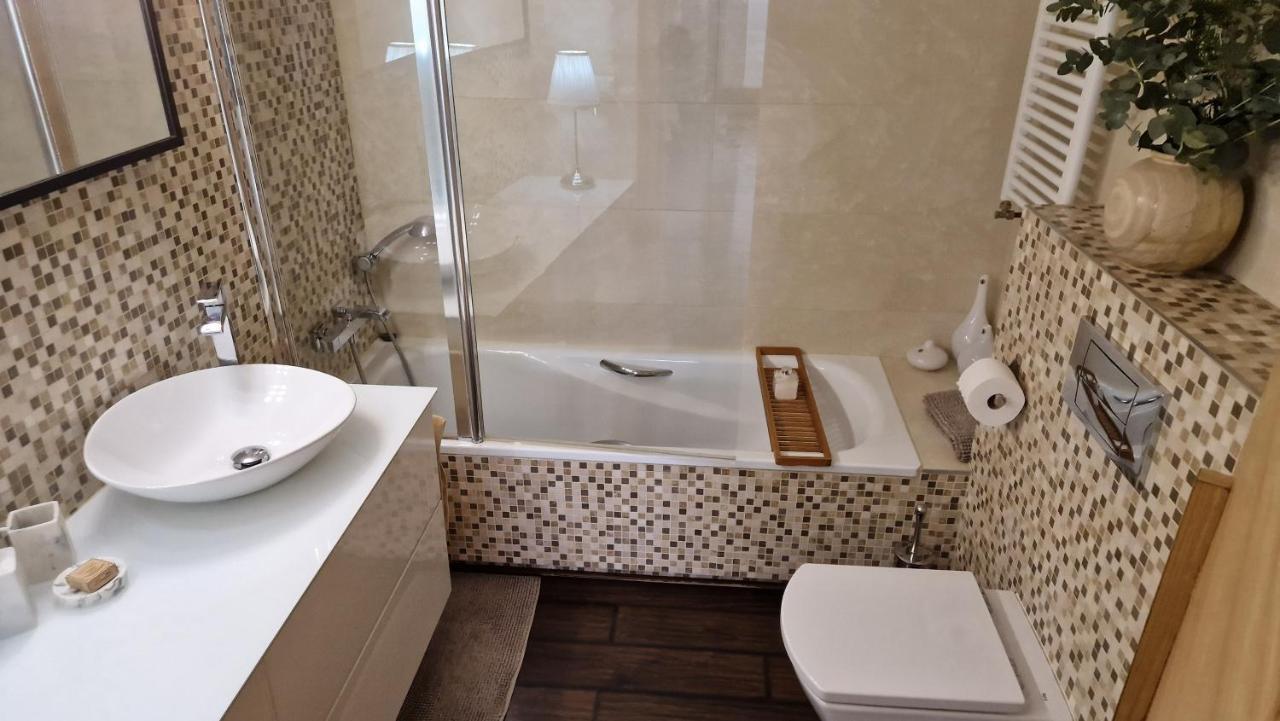 Apartmán Atico De Lujo Con Jacuzzi Climatizado En Terraza Elche Exteriér fotografie